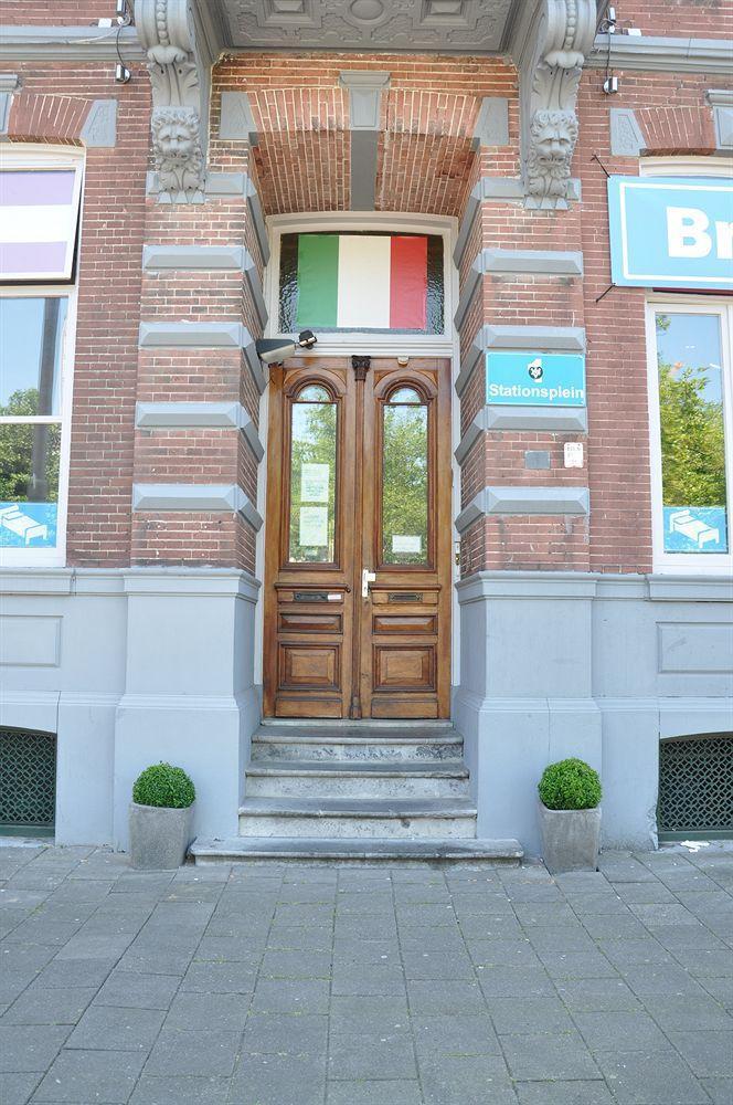 Breda Hostel / Youth Hostel ภายนอก รูปภาพ